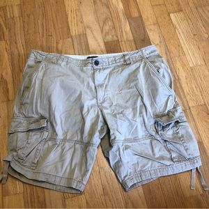 Vintage Y2k Adam Levine Tan Cargo shorts Sz Men’s 40